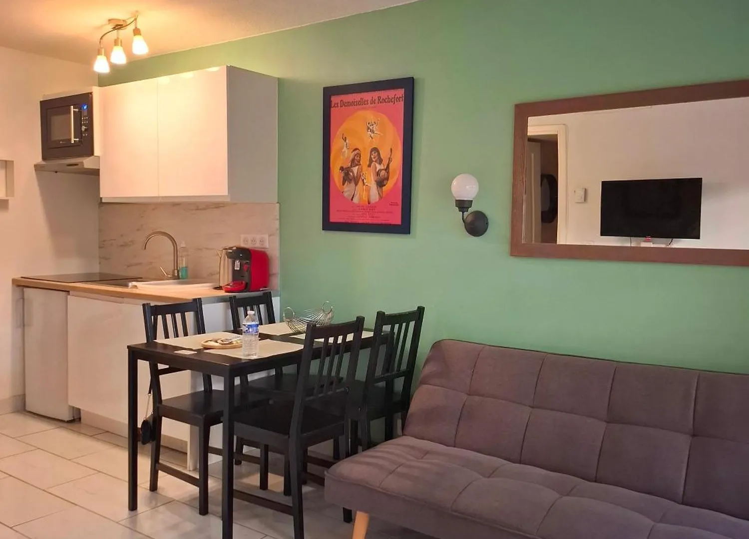 アパート Appartement 3 Pieces Piscine Proche Plage Et カンヌ フランス